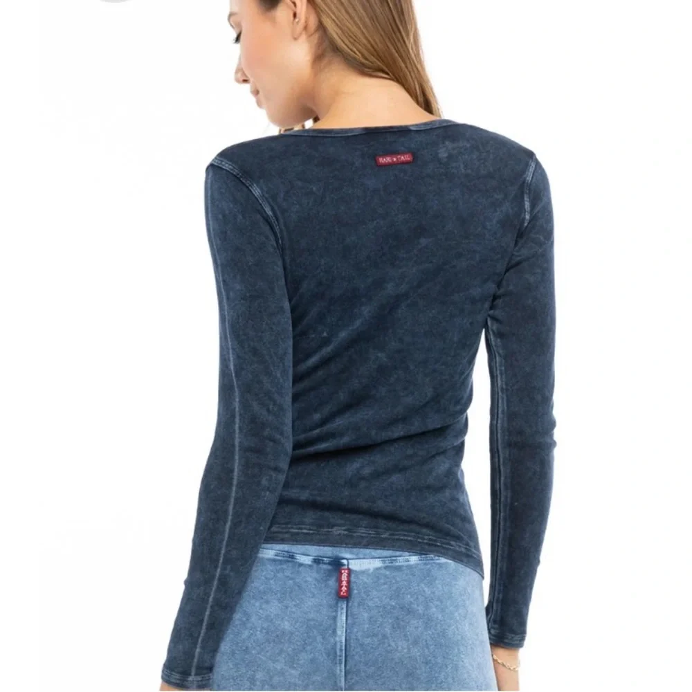 Hard Tail Blue Long Sleeve Top - Picture 2 of 6